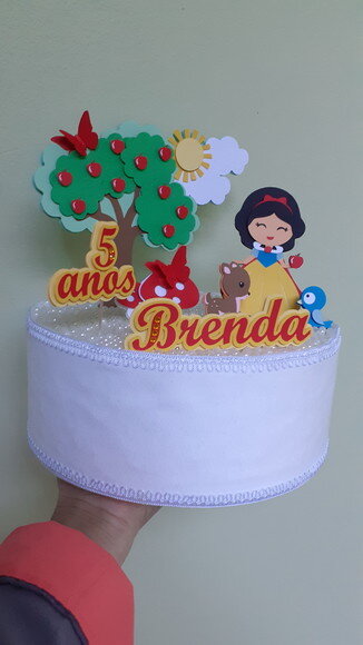 Topper Branca de Neve em Camadas
