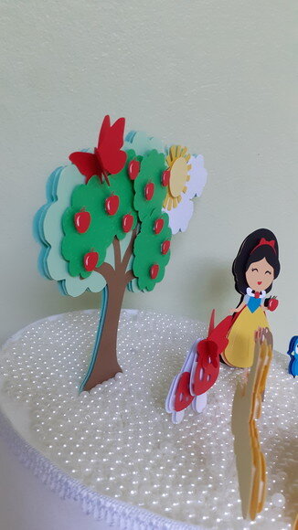 Topper Branca de Neve em Camadas