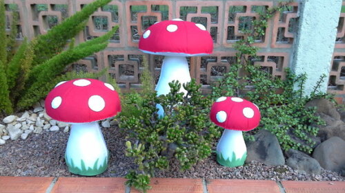 Trio de Cogumelos em Feltro