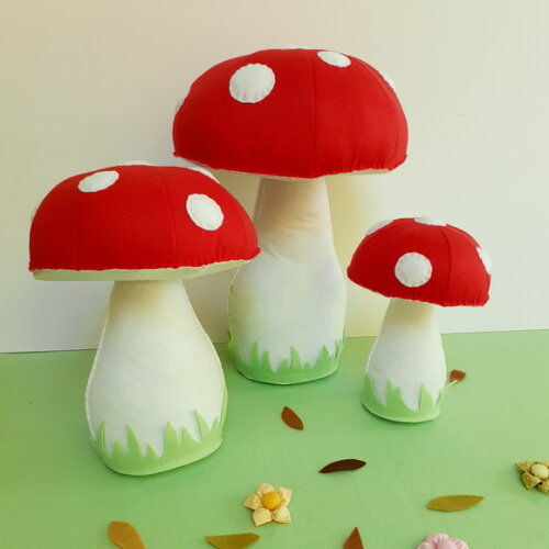 Trio de Cogumelos em Feltro
