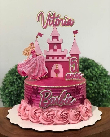 Arquivo de Corte Topo de Bolo Barbie em Camadas.