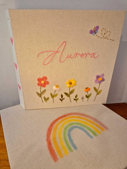 Álbum de Fotos Bordado com Caixa de Acondicionamento 30cm
