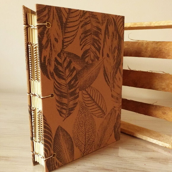 Caderno Artesanal A5 Copta - Folhas Pontilhadas ou Pautadas
