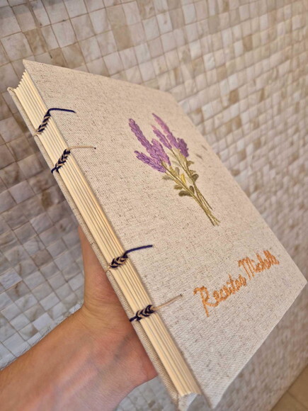 Caderno Artesanal A5 Copta com Bordado