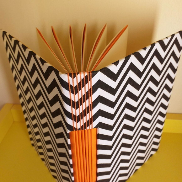 Caderno Artesanal A5 Costura Longstitch Buttonhole