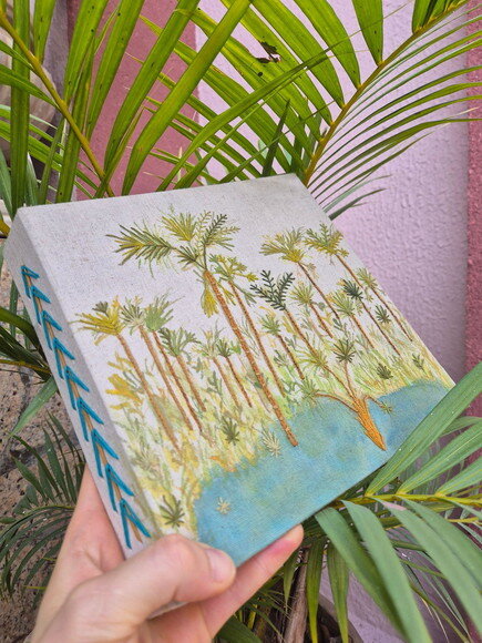 Álbum de Fotos 21cm com Bordado e Aquarela