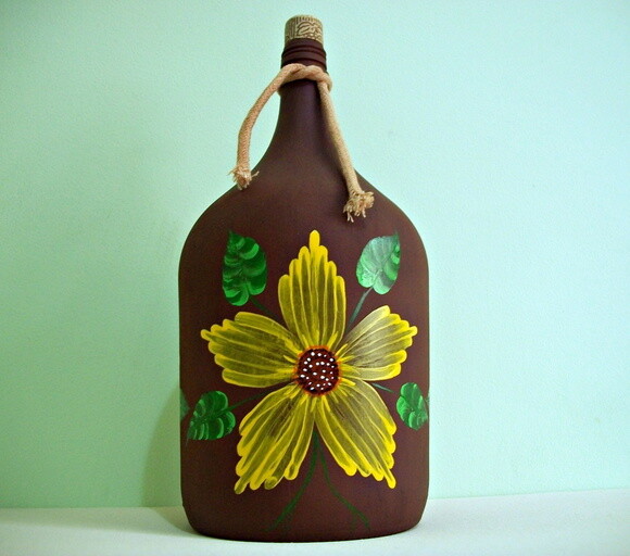 Garrafa Decorada com Pintura Floral