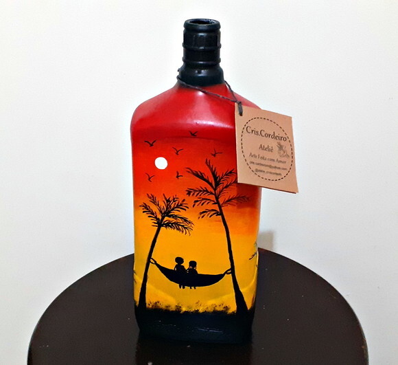 Garrafa Decorada com Pintura Por do Sol