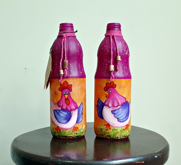 Garrafas Decoradas com Pintura Galinhas