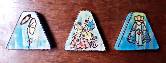 Kit Quadrinhos Decorativos Santinhos