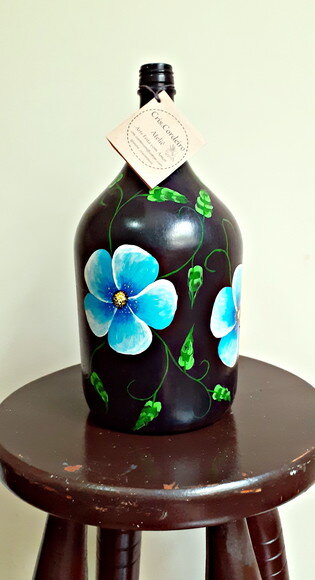 Garrafa Decorada com Pintura Floral