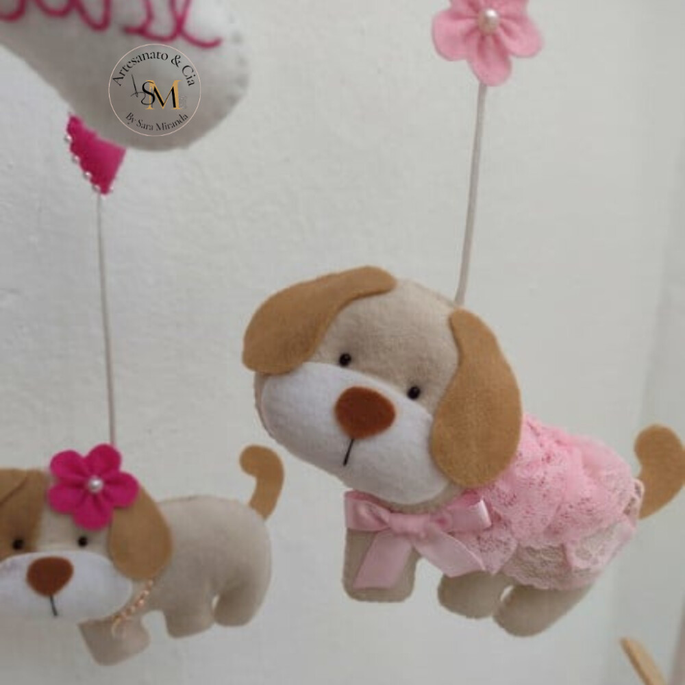 Móbile Cachorrinhos em Feltro