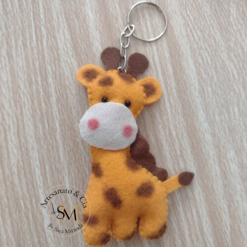 Chaveiro Girafa em Feltro