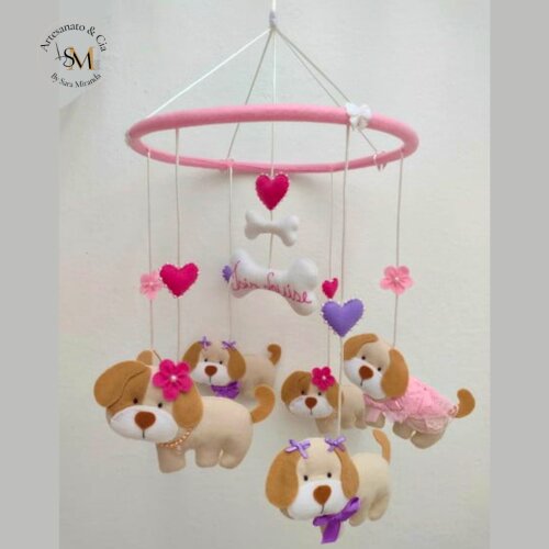 Móbile Cachorrinhos em Feltro