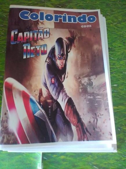 Livro Colorir Capitão América