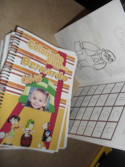 Livro Colorir Chaves
