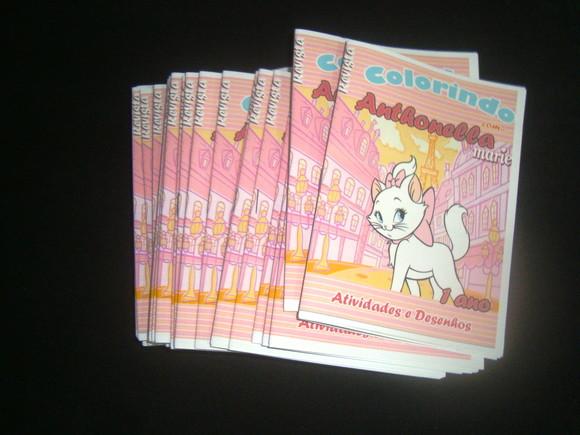 Revista Colorir Gata Marie