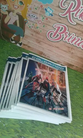 Livro Colorir Homem Aranha