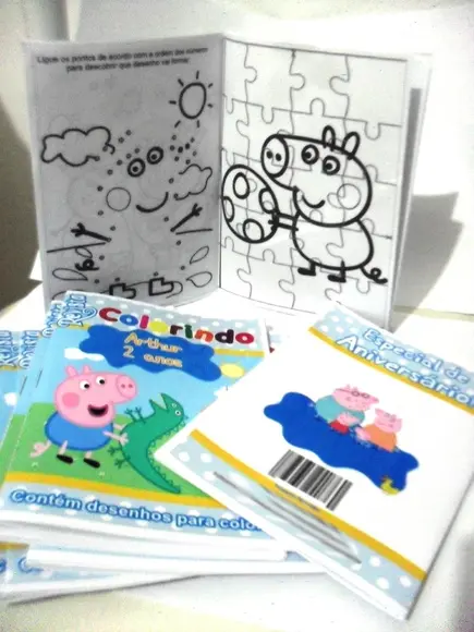 Livro Colorir Menino