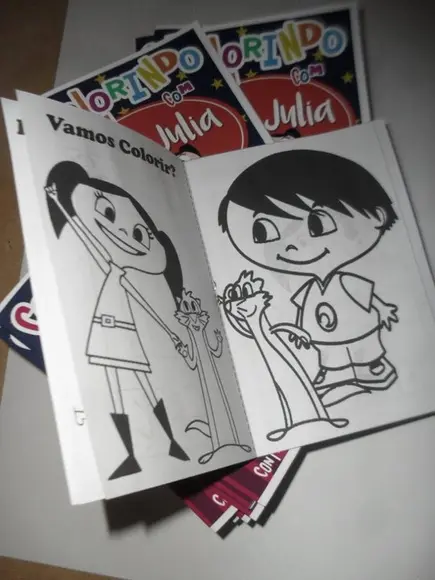 Livro Colorir Show da Luna