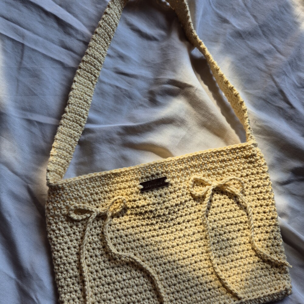 Bolsa de Crochê Artesanal Feita à Mão