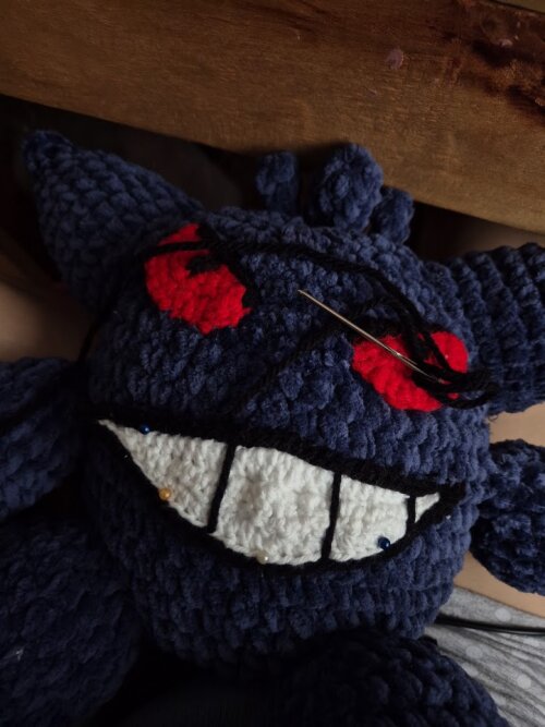 Pelúcia Gengar Artesanal em Amigurumi
