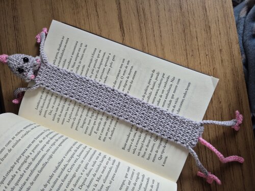 Marca Página Rato Esmagado - Amigurumi Crochê