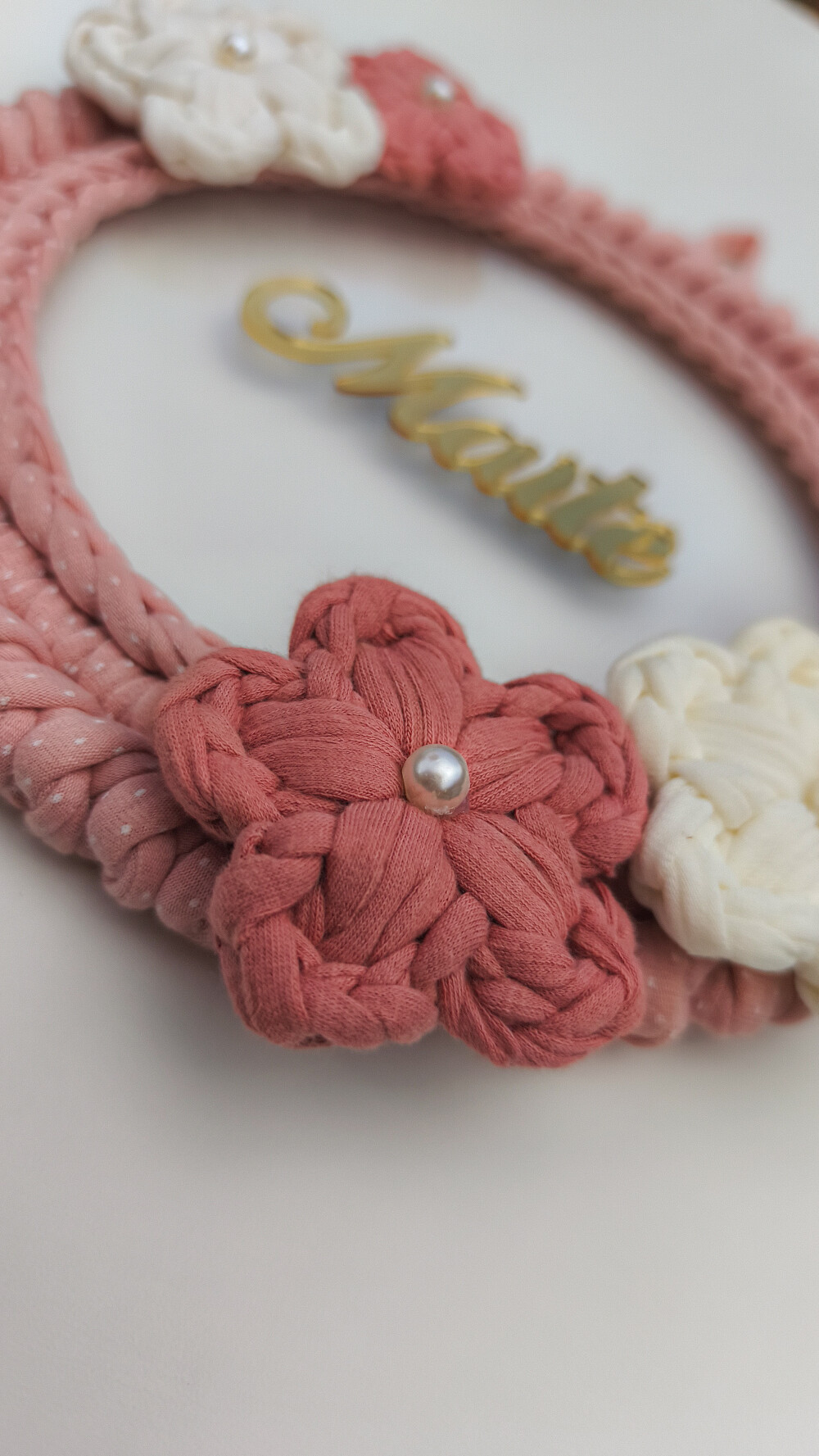 Porta Maternidade Floral em Crochê Personalizado