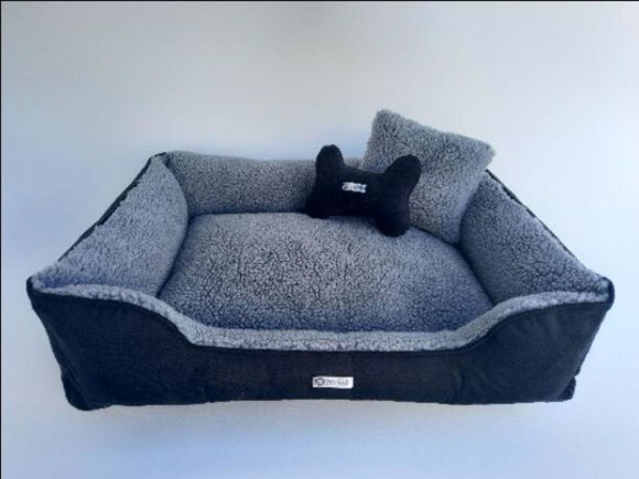 Cama Pet 70x40 Preto e Castor Acabamento Dourado