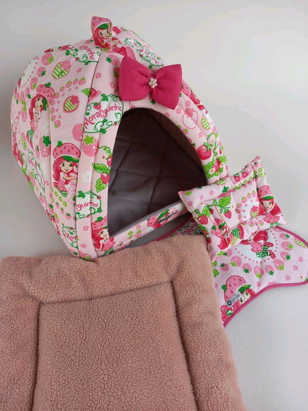 Casinha Iglu para Pets Morangui c/ pelúcia 50x50 com 5 peças