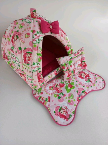 Casinha Iglu para Pets Morangui c/ pelúcia 60x60 com 5 peças