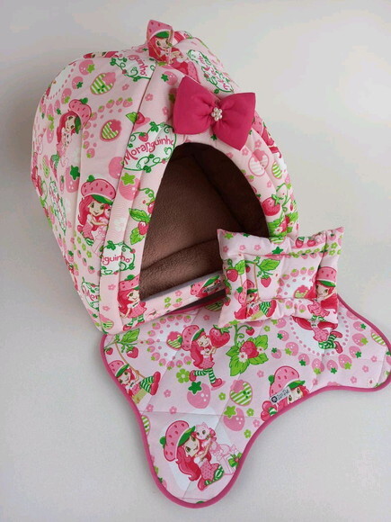 Casinha Iglu para Pets Morangui c/ pelúcia 60x60 com 5 peças