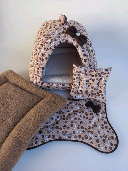 Casinha Iglu para Pets Patinhas c/ pelúcia 60x60 com 5 peças