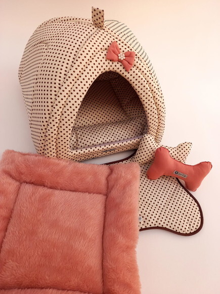 Casinha Iglu para Pets poa e Pelúcia 50x50 com 5 peças