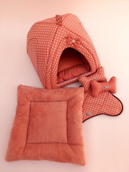 Casinha Iglu para Pets Poá c/ pelúcia 70x70 com 5 peças