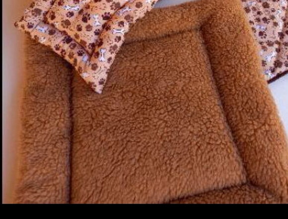 Casinha Iglu para Pets sued 60x60 com 4 peças