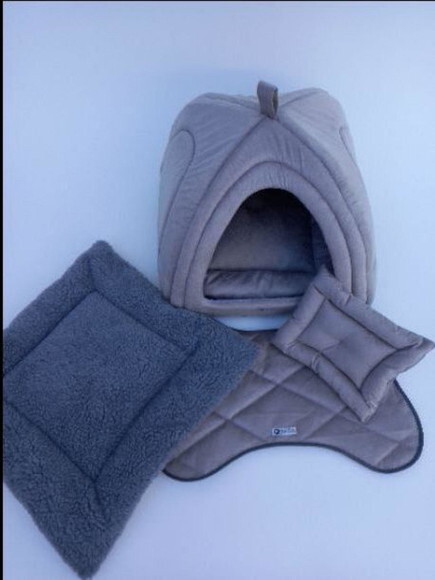 Casinha Iglu para Pets Sued e Pelúcia 70x70 com 2 Peças