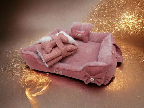 Cama para Pets Quadrada Pelucia 60x60 e Edredon Cherpa 70x50