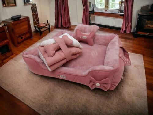 Cama para Pets Quadrada Pelucia 60x60 e Edredon Cherpa 70x50