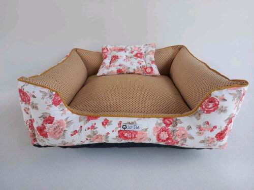 Cama para Pets retangular Floral com Poá 90x70