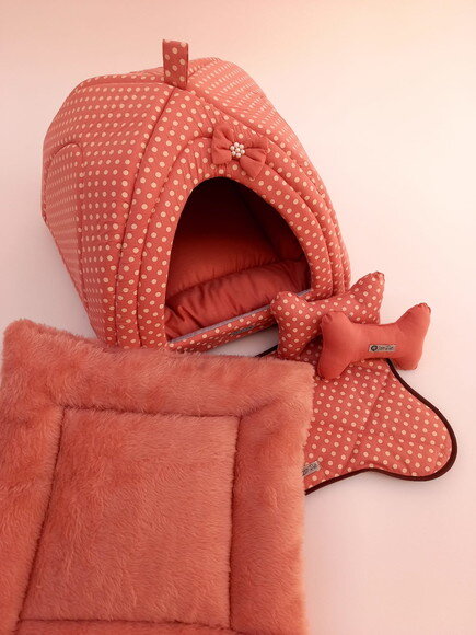 Casinha Iglu para Pets com pelúcia Poá 50x50 com 5 peças