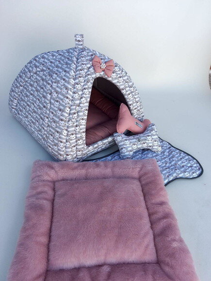 Casinha Iglu para Pets Gatinha Pelúcia 50x50 com 5 peças