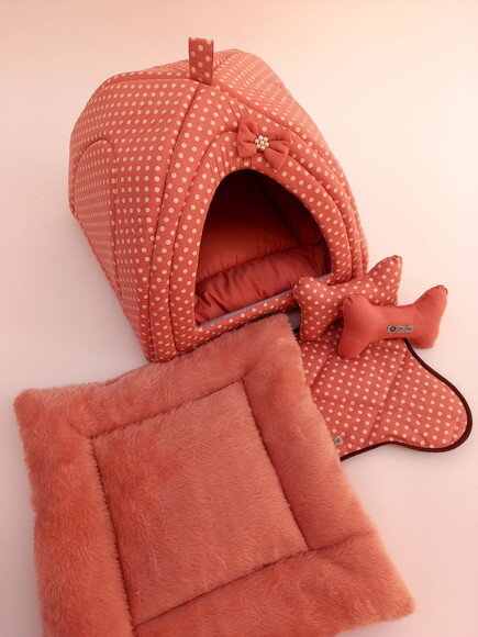 Casinha Iglu para Pets Poá c/ pelúcia 60x60 com 5 peças