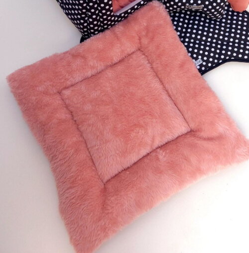 Casinha Iglu Pelúcia Pets 50x50 com 3 Peças