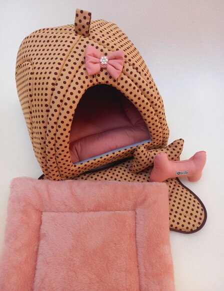Casinha Iglu Pets Poa e Pelúcia 50x50 com 5 Peças