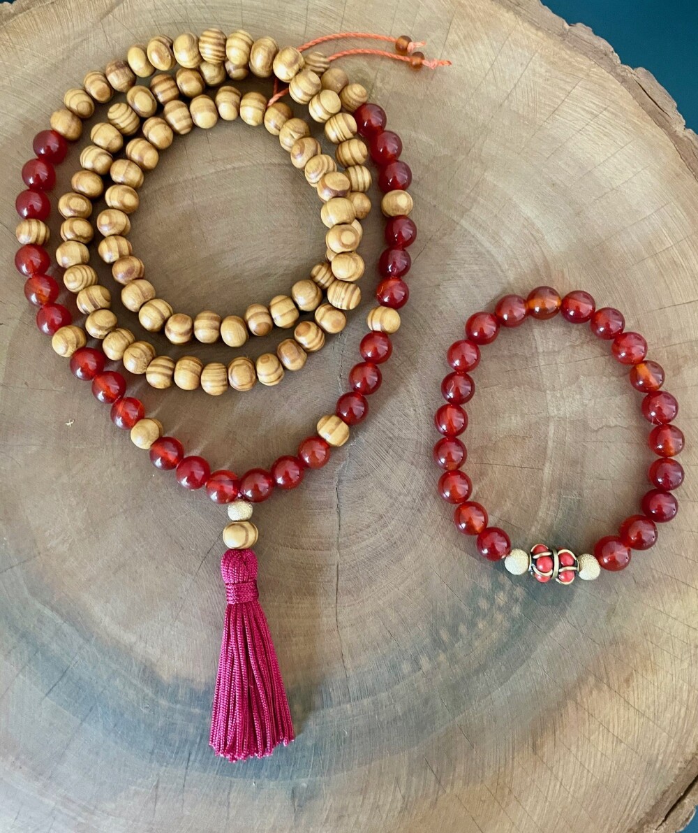 Conjunto Japamala e Pulseira Cornalina