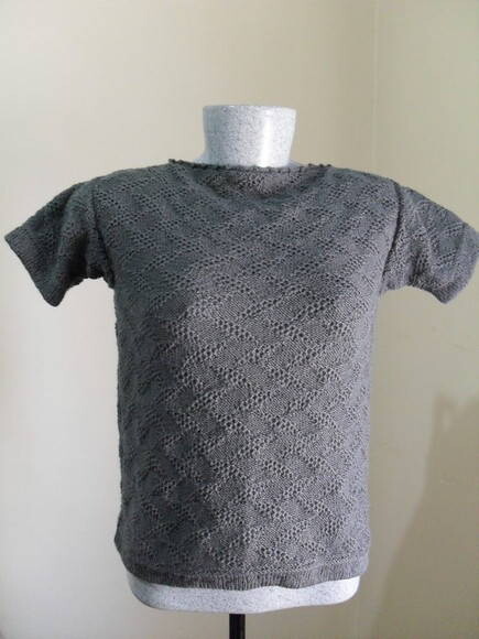Blusa em linha tam PP
