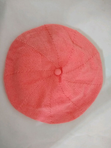 Boina em tricô à máquina P