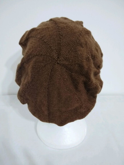 Boina em tricô à máquina P