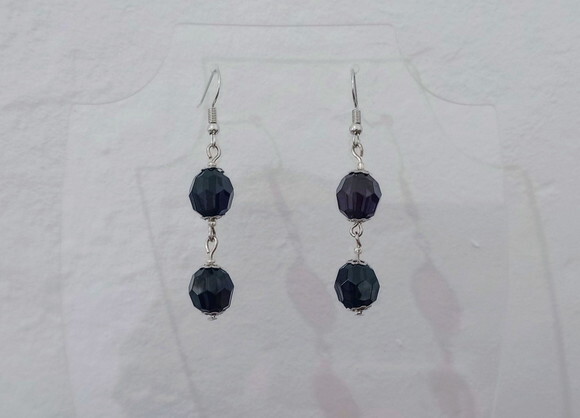 Brinco Acrílico Azul Petróleo Escuro